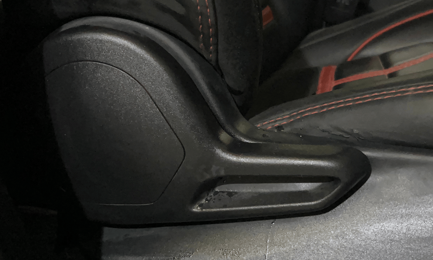 2022 Tata NEXON XM SUNROOF PETROL, Petrol, Manual, 22,474 km, Driver Side Adjustment Panel