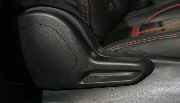 2022 Tata NEXON XM SUNROOF PETROL, Petrol, Manual, 22,474 km, Driver Side Adjustment Panel