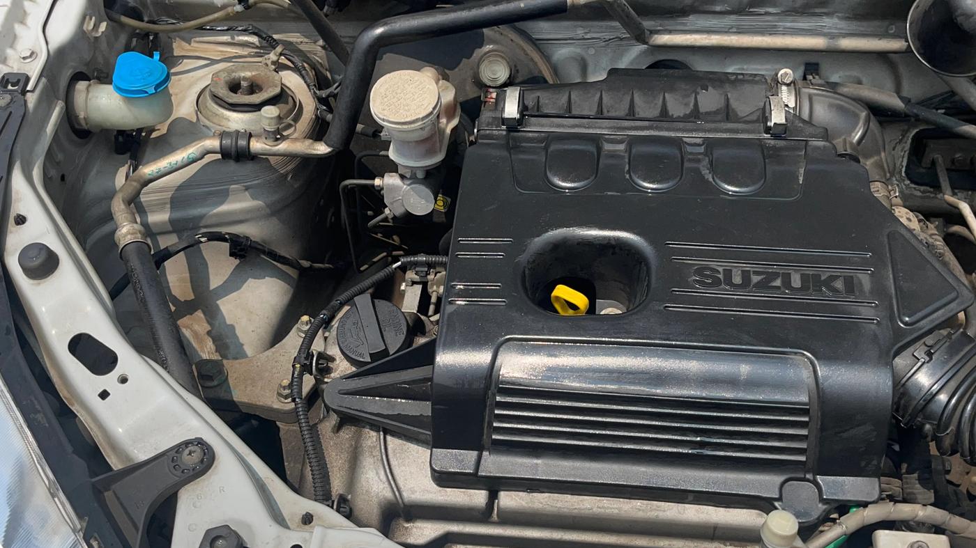 2016 Maruti Alto K10 VXI AMT, Petrol, Automatic, 68,816 km, Engine View - Right