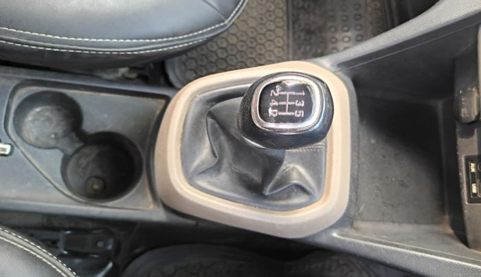 2017 Hyundai Grand i10 SPORTZ 1.2 KAPPA VTVT, Petrol, Manual, 77,942 km, Gear Lever