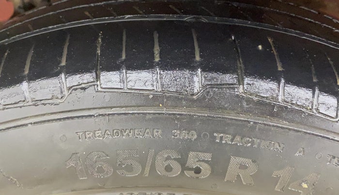 2017 Hyundai Grand i10 SPORTZ 1.2 KAPPA VTVT, Petrol, Manual, 77,942 km, Right Rear Tyre Tread