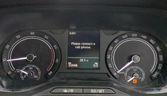 2022 Skoda KUSHAQ STYLE 1.5L TSI MT, Petrol, Manual, 35,946 km, Odometer Image