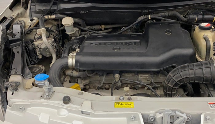 2017 Maruti Swift VDI (O), Diesel, Manual, 76,874 km, Engine View - Right