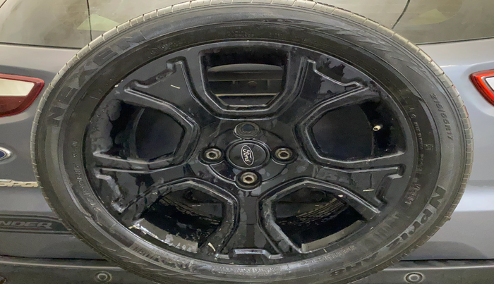 2019 Ford Ecosport TITANIUM 1.5L DIESEL, Diesel, Manual, 1,35,058 km, Spare Tyre