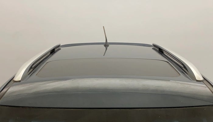 2019 Mahindra XUV300 W8 (O) 1.5 DIESEL AMT, Diesel, Automatic, 81,169 km, Moonroof/ Sunroof