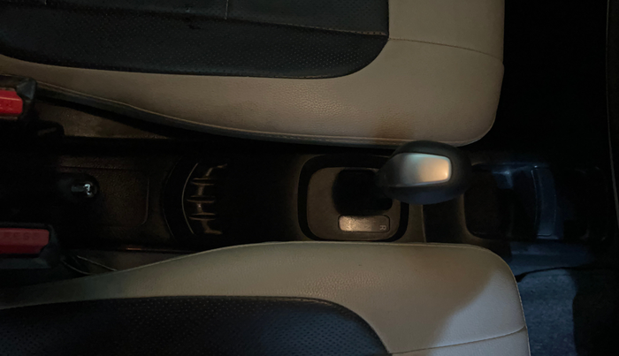 2018 Maruti Wagon R 1.0 VXI AMT, Petrol, Automatic, 12,446 km, Gear Lever