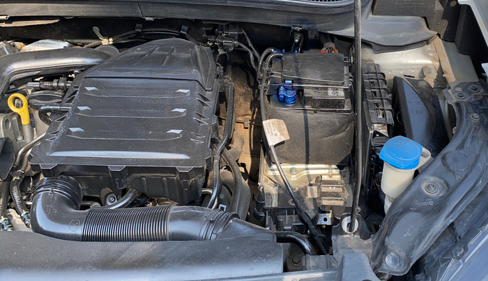 2022 Volkswagen TAIGUN HIGHLINE 1.0 TSI MT, Petrol, Manual, 28,538 km, Engine View - Left