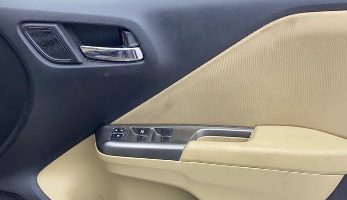 2016 Honda City 1.5L I-VTEC V MT, Petrol, Manual, 88,691 km, Driver Side Door Panels Control