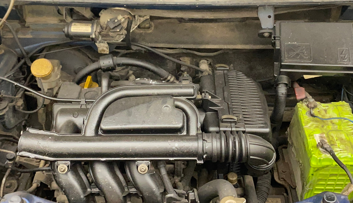 2017 Renault Kwid CLIMBER 1.0 AMT, Petrol, Automatic, 63,998 km, Engine View