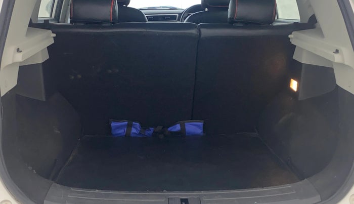 2023 MG ASTOR STYLE 1.5 MT, Petrol, Manual, 22,418 km, Boot Inside