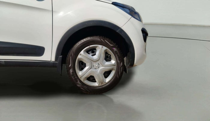 2019 Tata NEXON XE PETROL, Petrol, Manual, 60,803 km, Right Front Wheel
