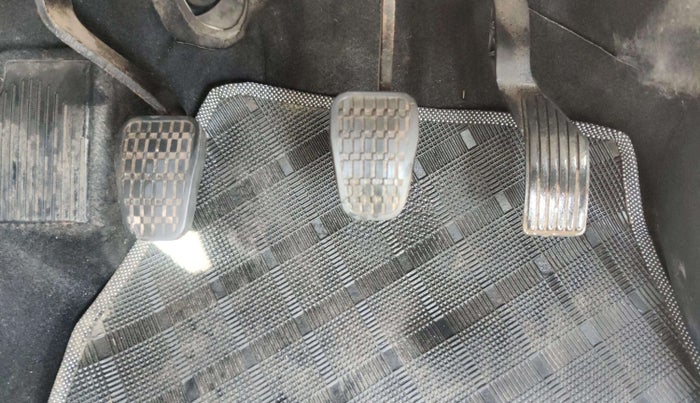 2019 Tata NEXON XE PETROL, Petrol, Manual, 60,803 km, Pedals