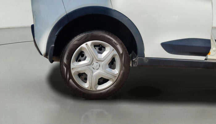 2019 Tata NEXON XE PETROL, Petrol, Manual, 60,803 km, Right Rear Wheel