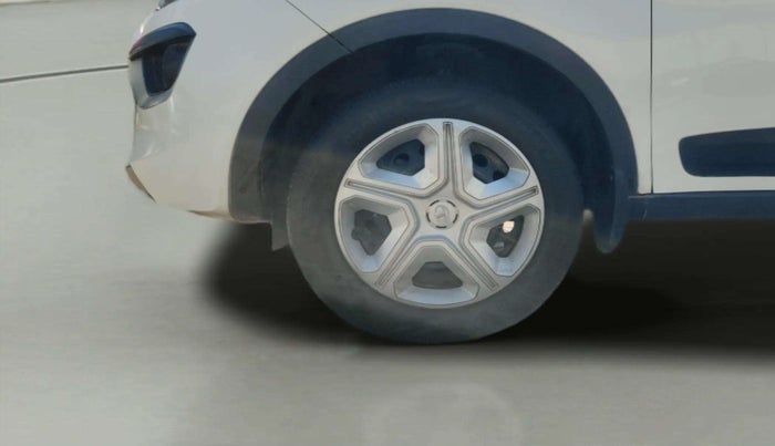 2019 Tata NEXON XE PETROL, Petrol, Manual, 60,803 km, Left Front Wheel