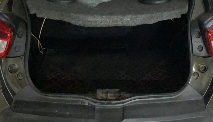 2018 Renault Kwid RXT 1.0 AMT (O), Petrol, Automatic, 75,725 km, Boot Inside