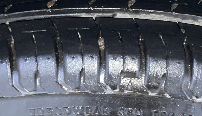 2017 Maruti Dzire VXI, Petrol, Manual, 82,923 km, Right Rear Tyre Tread