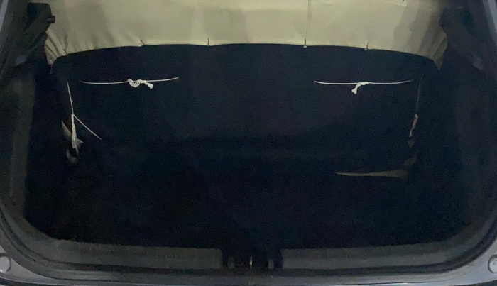 2019 Hyundai Elite i20 MAGNA PLUS 1.2, Petrol, Manual, 27,829 km, Boot Inside