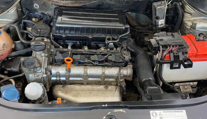 2013 Skoda Rapid AMBITION 1.6 MPI MT PLUS, Petrol, Manual, 66,030 km, Engine View