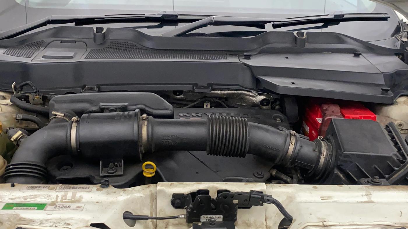 2021 Tata Safari XT PLUS, Diesel, Manual, 1,16,766 km, Engine View