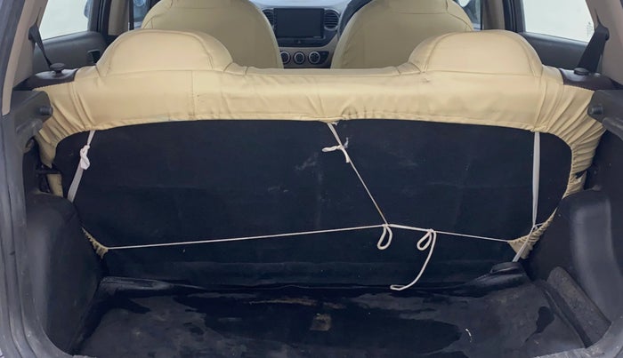 2015 Hyundai Grand i10 MAGNA 1.2 KAPPA VTVT, Petrol, Manual, 96,776 km, Boot Inside