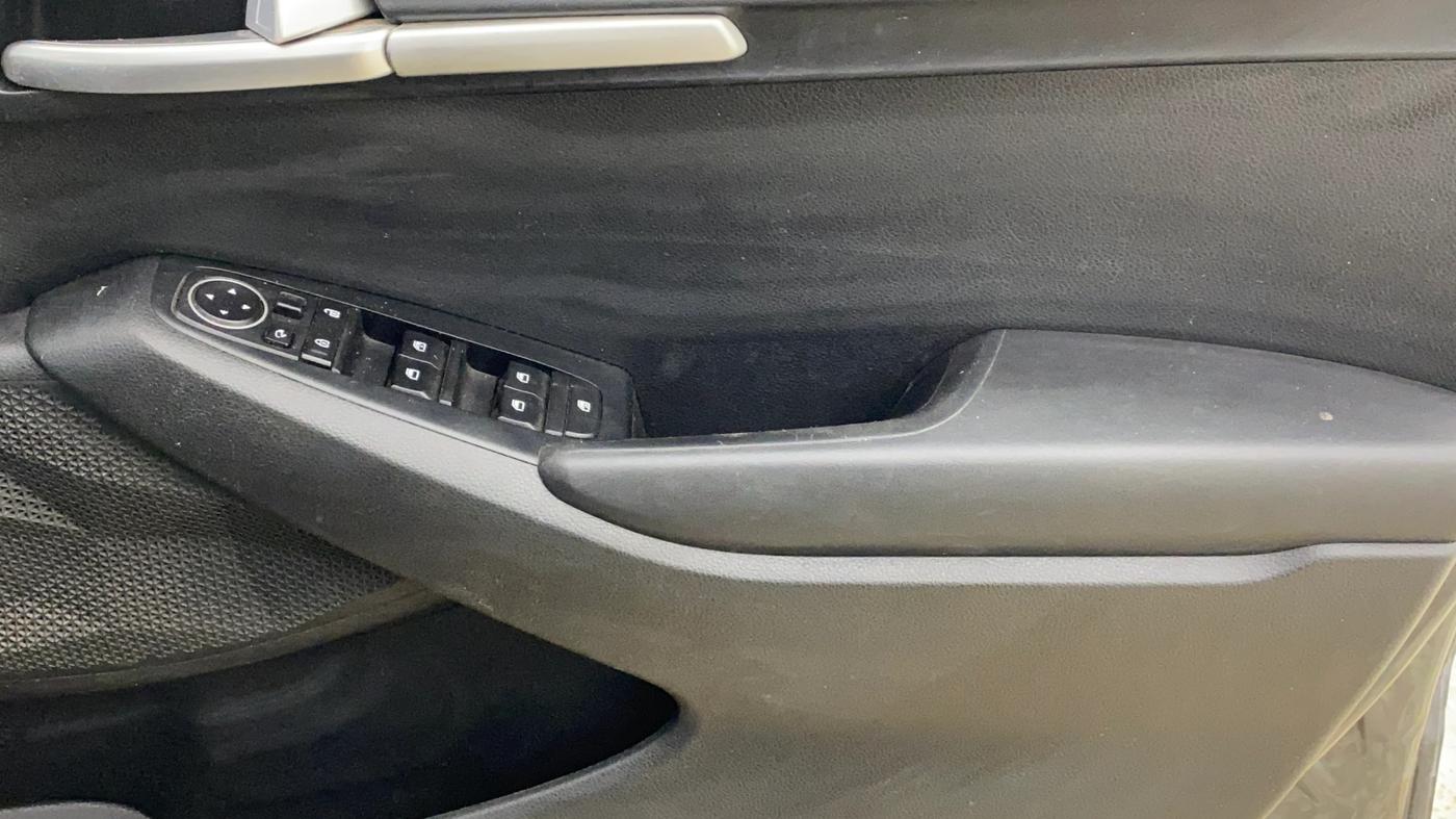 2020 KIA SELTOS HTK PLUS 1.5, Petrol, Manual, 75,184 km, Driver Side Door Panels Control