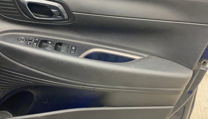 2023 Hyundai NEW I20 ASTA (O) 1.2 MT, Petrol, Manual, 89,158 km, Driver Side Door Panels Control