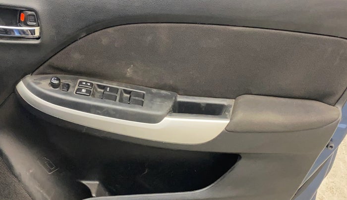 2017 Maruti Baleno DELTA PETROL 1.2, Petrol, Manual, 65,605 km, Driver Side Door Panels Control