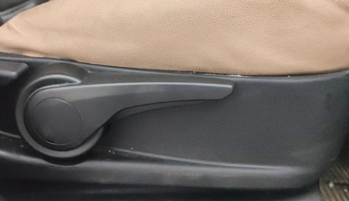 2019 Tata TIGOR XZ PLUS PETROL, Petrol, Manual, 95,655 km, Driver Side Adjustment Panel