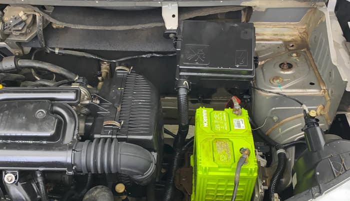 2018 Renault Kwid RXT 0.8, Petrol, Manual, 99,273 km, Engine View - Left