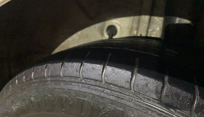 2018 Hyundai Elite i20 MAGNA EXECUTIVE 1.2, CNG, Manual, 73,543 km, Left Rear Tyre Tread