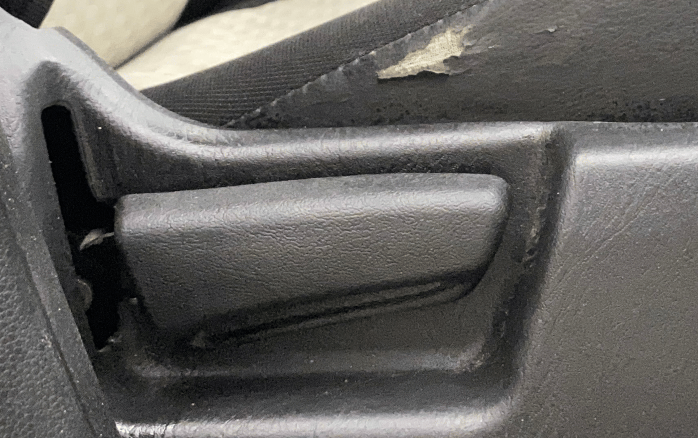 2021 Maruti Alto LXI CNG, CNG, Manual, 82,569 km, Driver Side Adjustment Panel