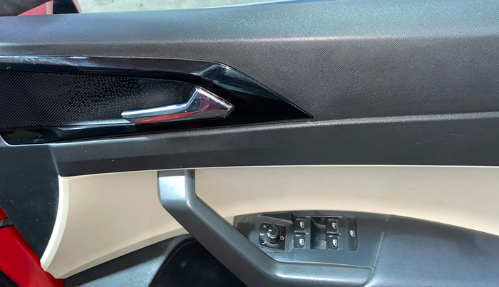 2022 Skoda SLAVIA STYLE 1.0L TSI AT, Petrol, Automatic, 37,073 km, Driver Side Door Panels Control