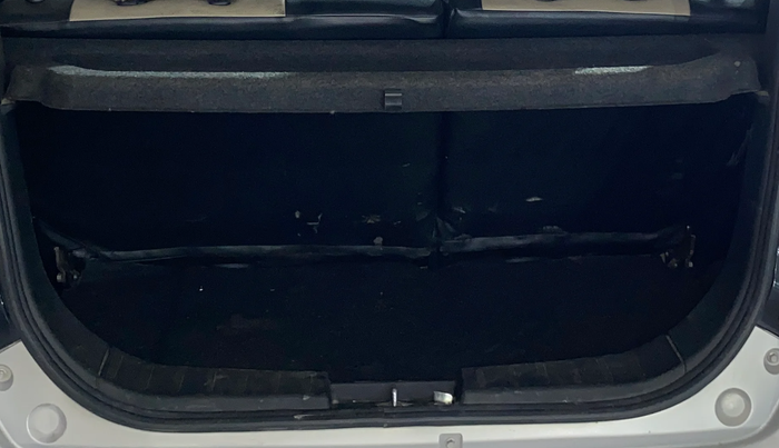 2017 Maruti Wagon R 1.0 VXI, Petrol, Manual, 57,641 km, Boot Inside