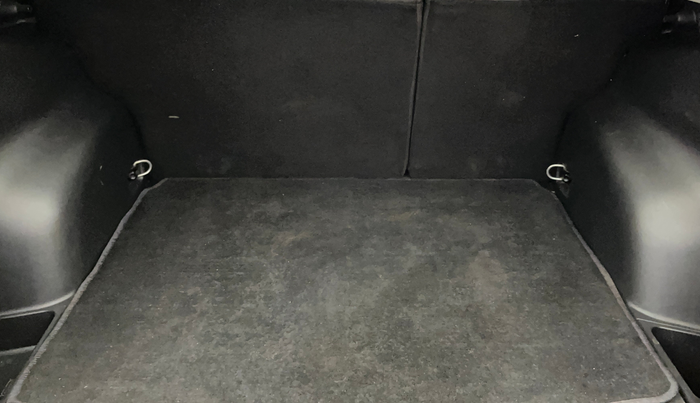 2019 Jeep Compass SPORT PLUS 2.0 DIESEL, Diesel, Manual, 67,992 km, Boot Inside