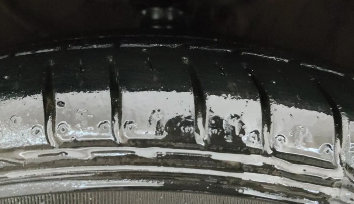 2016 Hyundai Creta BASE 1.6 PETROL, Petrol, Manual, 60,160 km, Right Front Tyre Tread