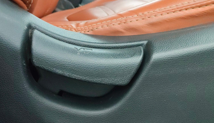 2016 Hyundai Creta BASE 1.6 PETROL, Petrol, Manual, 60,160 km, Driver Side Adjustment Panel