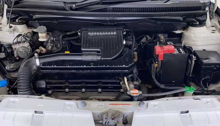 2016 Maruti Ciaz VXI+, Petrol, Manual, 1,19,955 km, Engine View