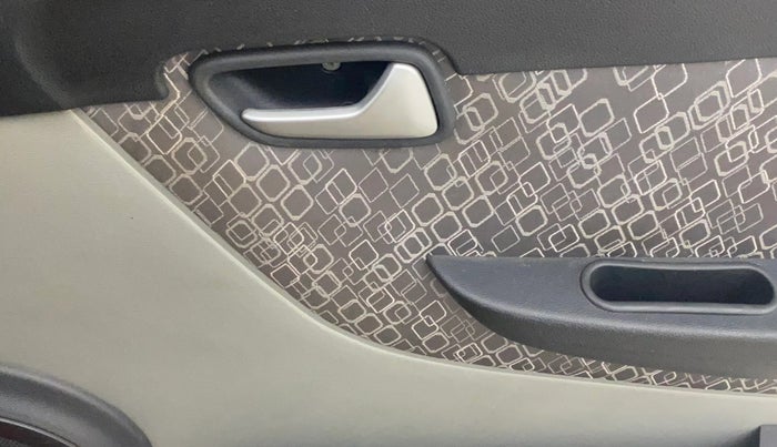 2017 Maruti Alto 800 VXI O, Petrol, Manual, 8,804 km, Driver Side Door Panels Control