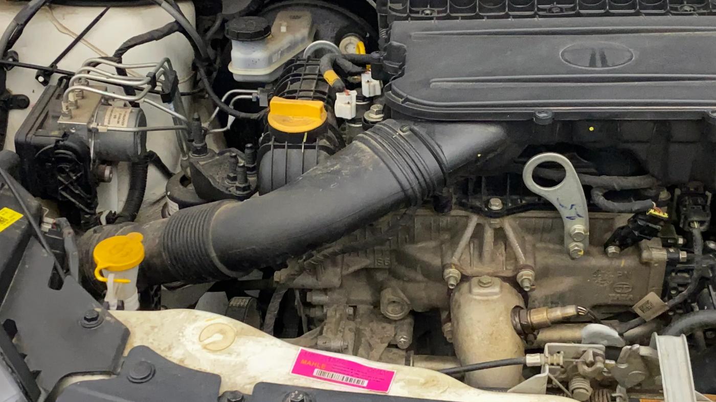 2024 Tata Tiago XZ PLUS PETROL, Petrol, Manual, 16,093 km, Engine View - Right