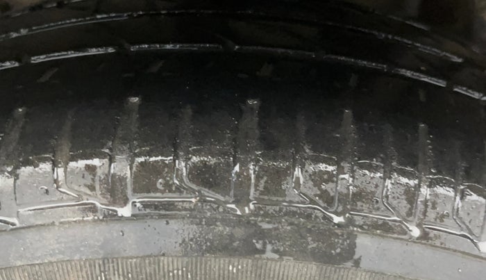 2017 Tata Tiago XT PETROL, Petrol, Manual, 51,821 km, Left Rear Tyre Tread