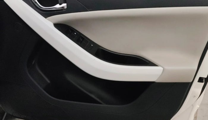 2023 Tata NEXON CREATIVE + 1.5 DIESEL, Diesel, Manual, 56,303 km, Driver Side Door Panels Control