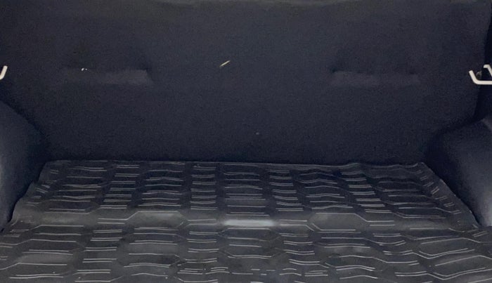 2021 KIA SELTOS HTK 1.5 PETROL, Petrol, Manual, 39,093 km, Boot Inside