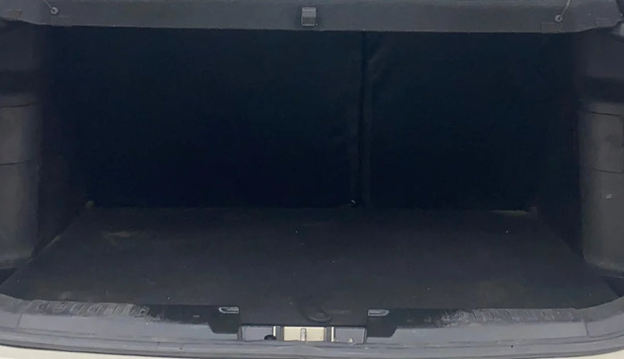 2019 Maruti Vitara Brezza ZDI PLUS AMT, Diesel, Automatic, 72,378 km, Boot Inside