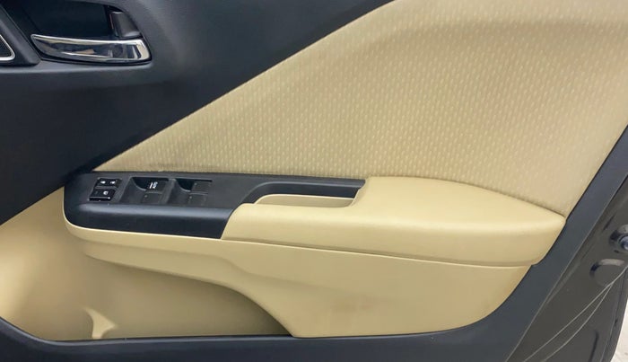 2019 Honda City 1.5L I-VTEC V MT, Petrol, Manual, 39,647 km, Driver Side Door Panels Control