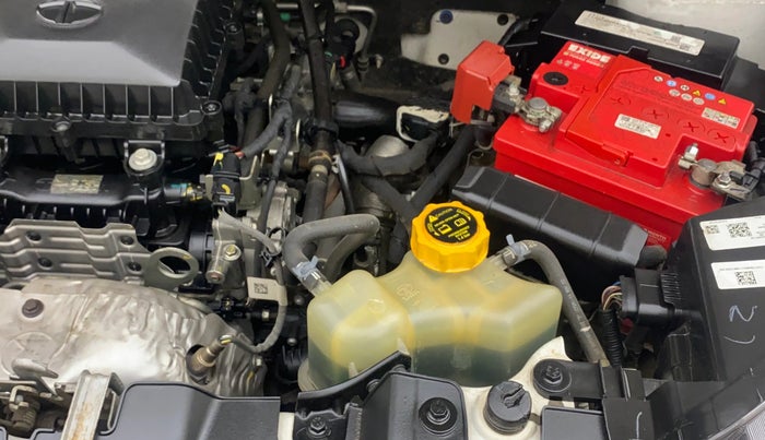 2022 Tata NEXON XZA PLUS (HS) PETROL, Petrol, Automatic, 25,883 km, Engine View - Left