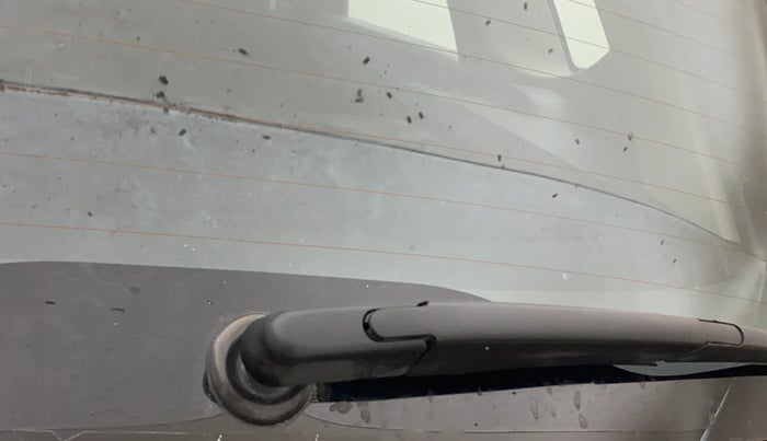 2017 Renault Captur RXT PETROL DUAL TONE, Petrol, Manual, 53,644 km, Rear Wiper