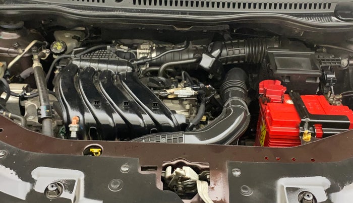 2017 Renault Captur RXT PETROL DUAL TONE, Petrol, Manual, 53,644 km, Engine View