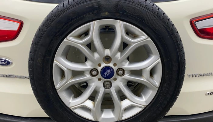 2013 Ford Ecosport TITANIUM 1.5L DIESEL, Diesel, Manual, 1,27,455 km, Spare Tyre