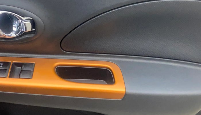 2018 Nissan Micra XL CVT, Petrol, Automatic, 29,595 km, Driver Side Door Panels Control