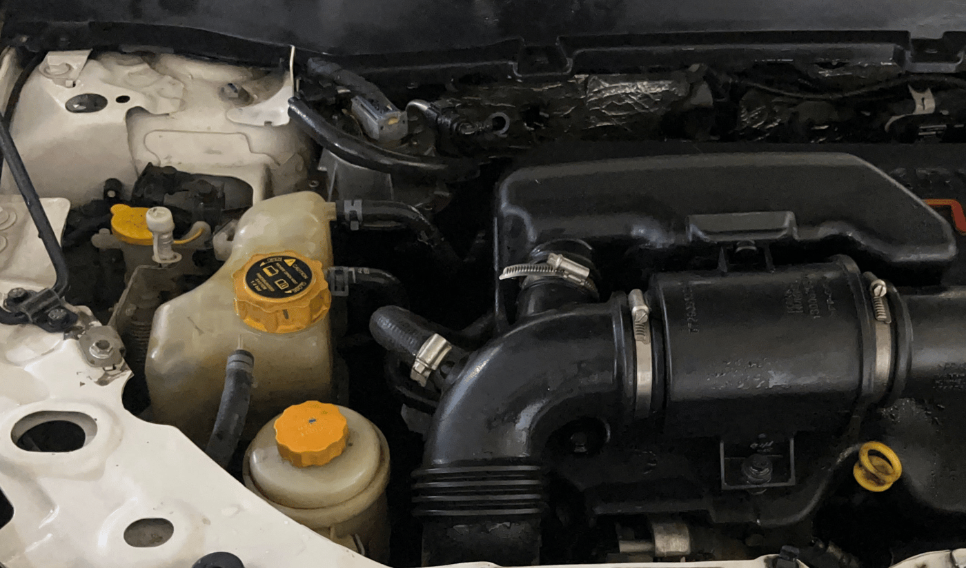 2022 Tata Harrier XZA PLUS 2.0L, Diesel, Automatic, 1,14,866 km, Engine View - Right